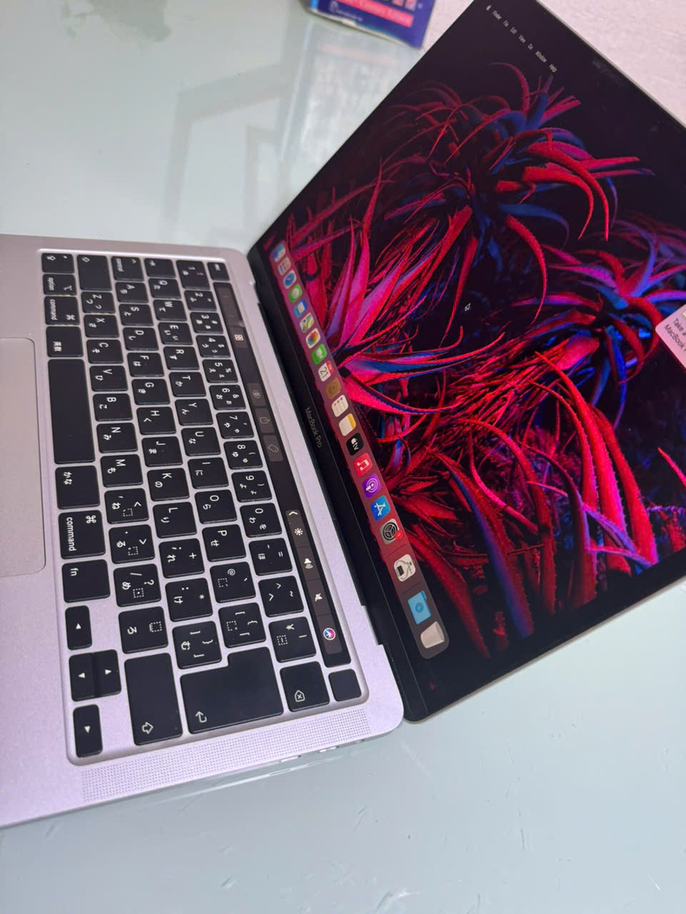 Macbook Pro 2020 Silver / Core i7 / RAM 16GB / SSD 512GB / 13.3